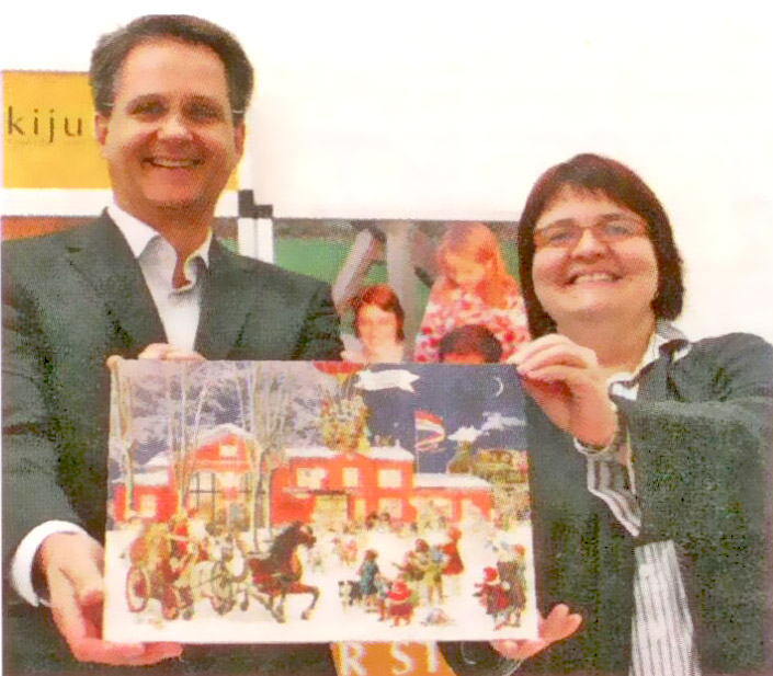 Ab sofort und in größerer Auflage: KIJU-Mitstreiter und Musikproduzent Helmuth Rüssmann und Christine Offergeld präsentieren den neuen Hennefer Weihnachtskalender