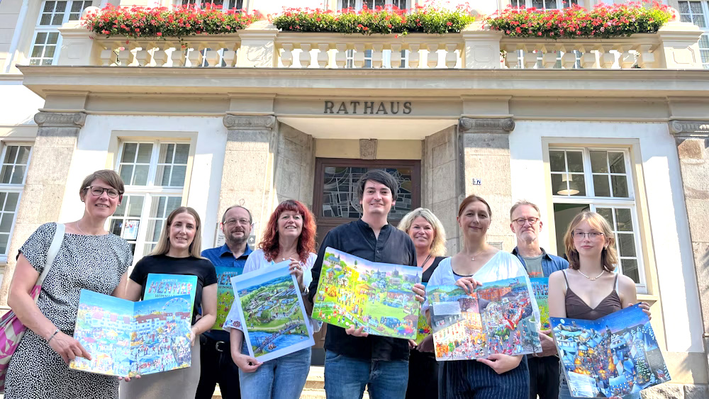 Die Vorstellung des Hennefer Wimmelbuchs (Foto: Ralf Rohrmoser-von Glasow)